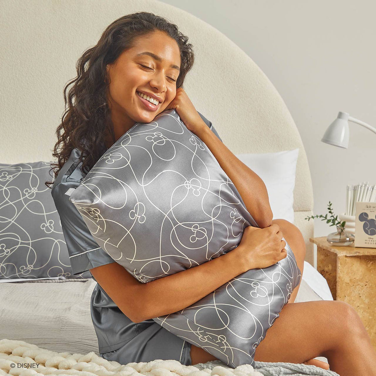 Kitsch Mickey & Minnie örngott i satin – Mickey Maze