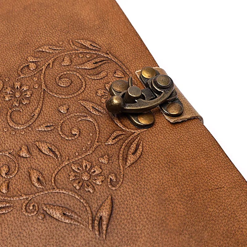 Muistikirja Sydän, keinonahka ( 13x18cm)