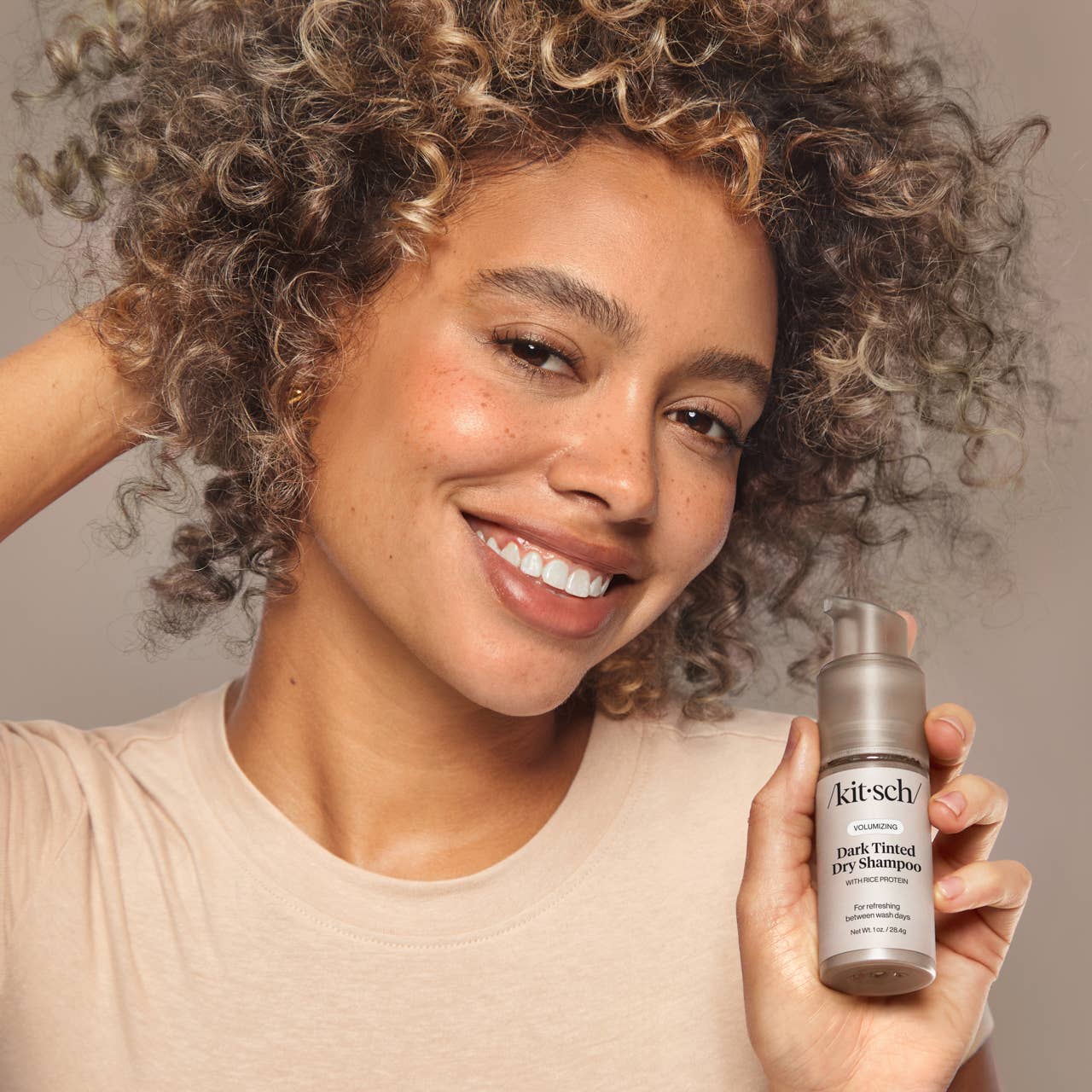 Volumizing Rice Protein Dry Shampoo - Dark Tinted 30ml