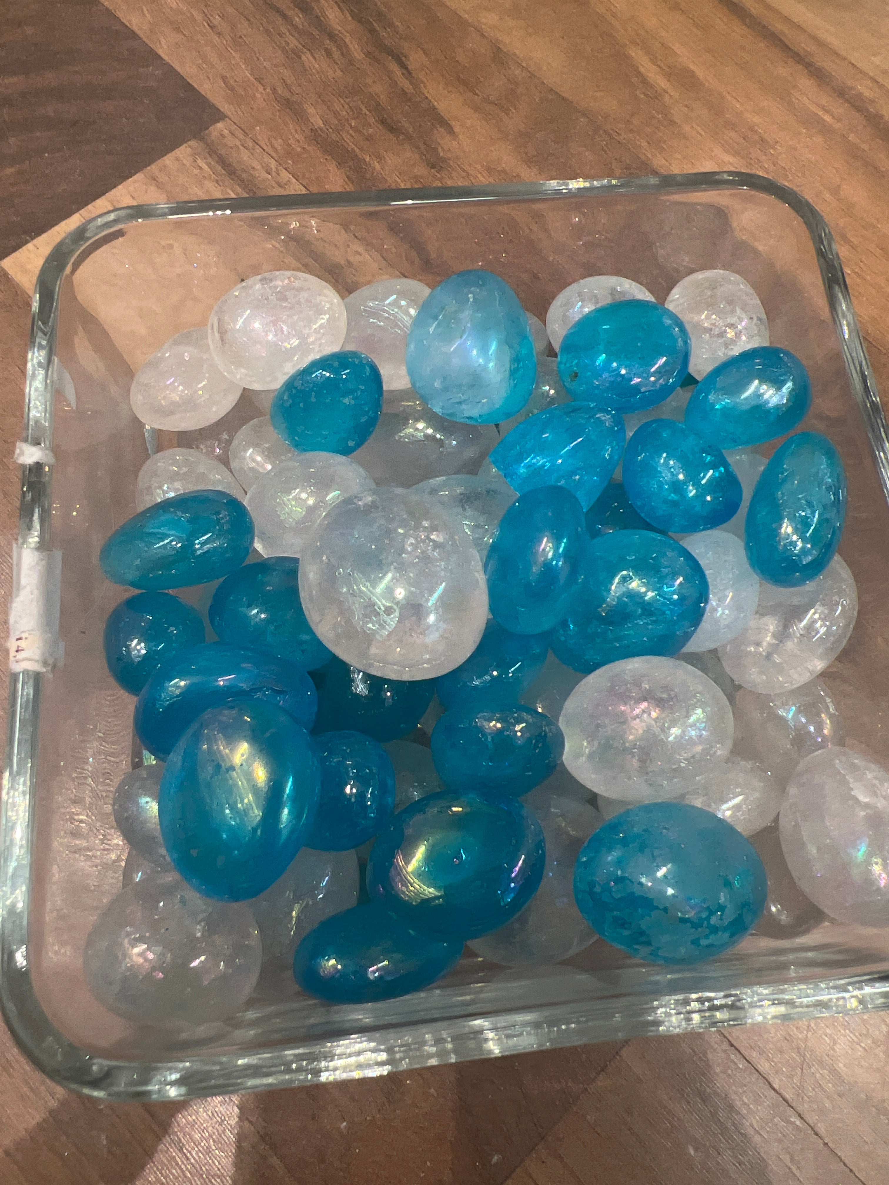 Rumpuhiottu Aura-kvartsi