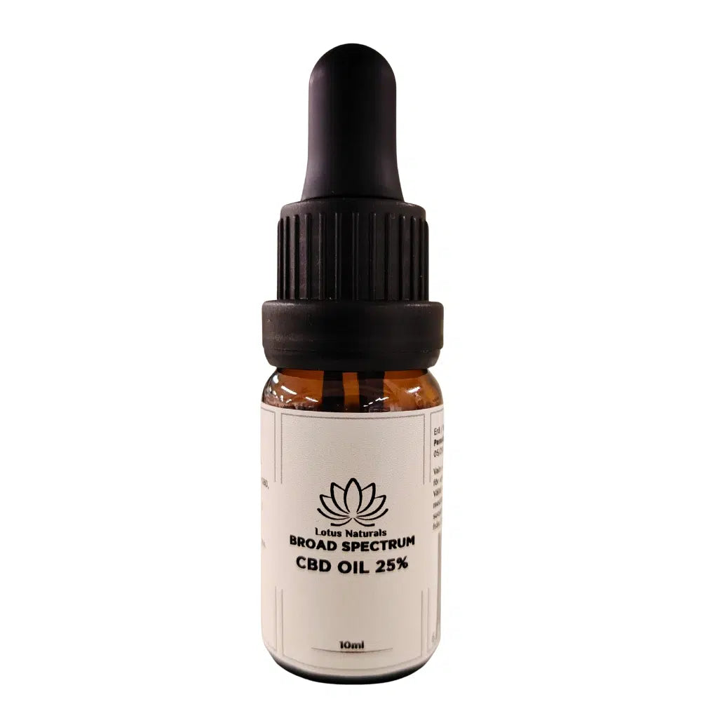 Lotus Naturals CBD Oil 25 % Broad Spectrum – ren hudolja 10 ml