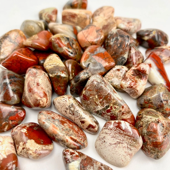 Rumpuhiottu Jaspisbreksia 15mm-30mm