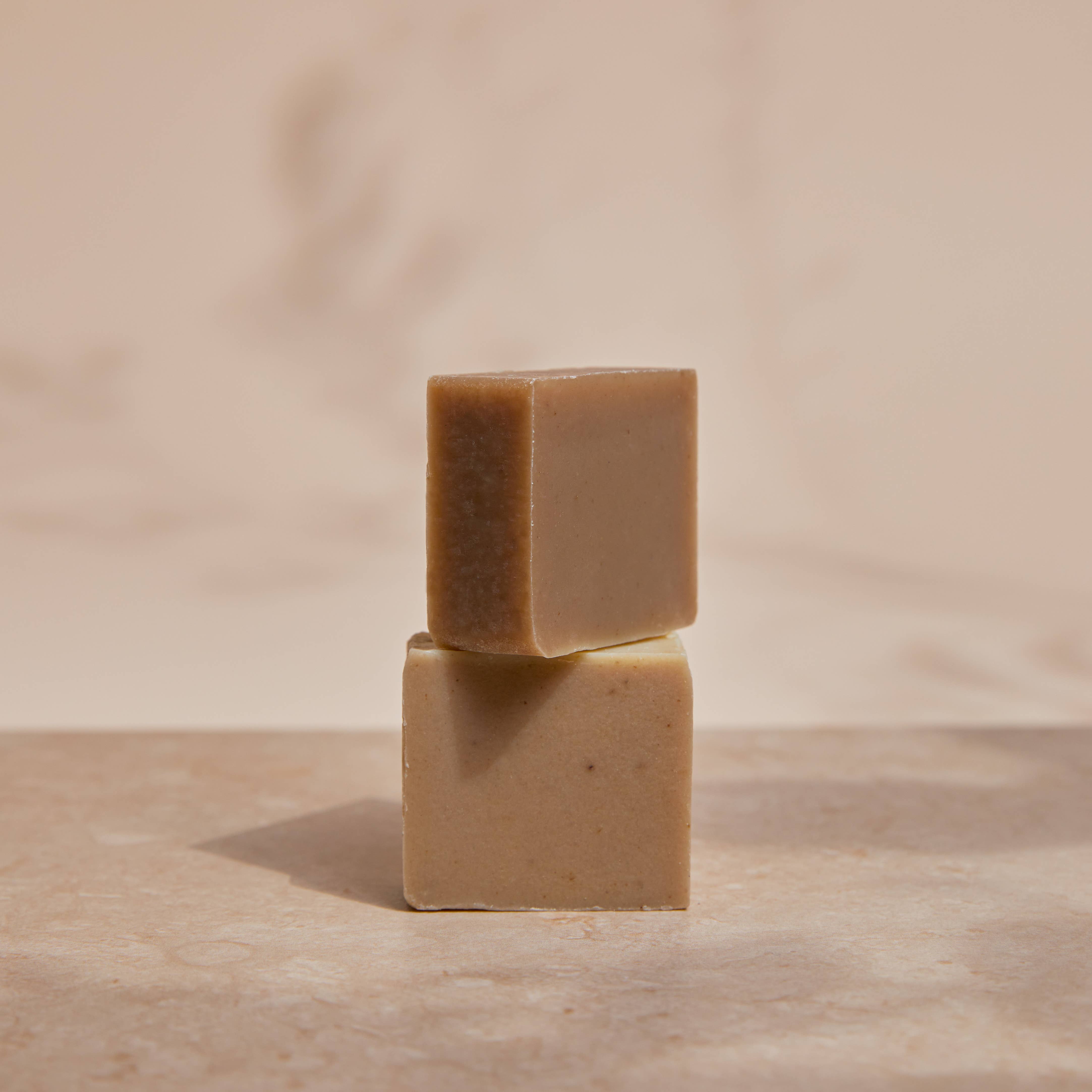 Apeiron Foot & Callus Scrub Soap 100g