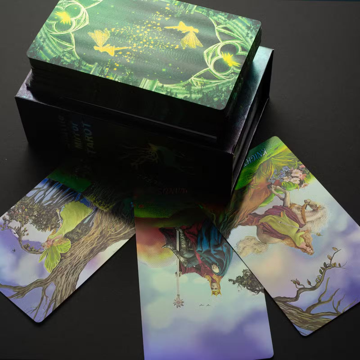 Shuttle Mirror-tarotkortlek – med häfte