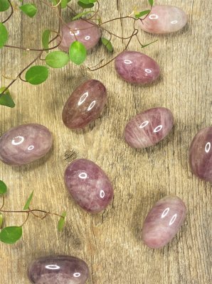 Cuddle Stone Rosa Ametist 3-5cm